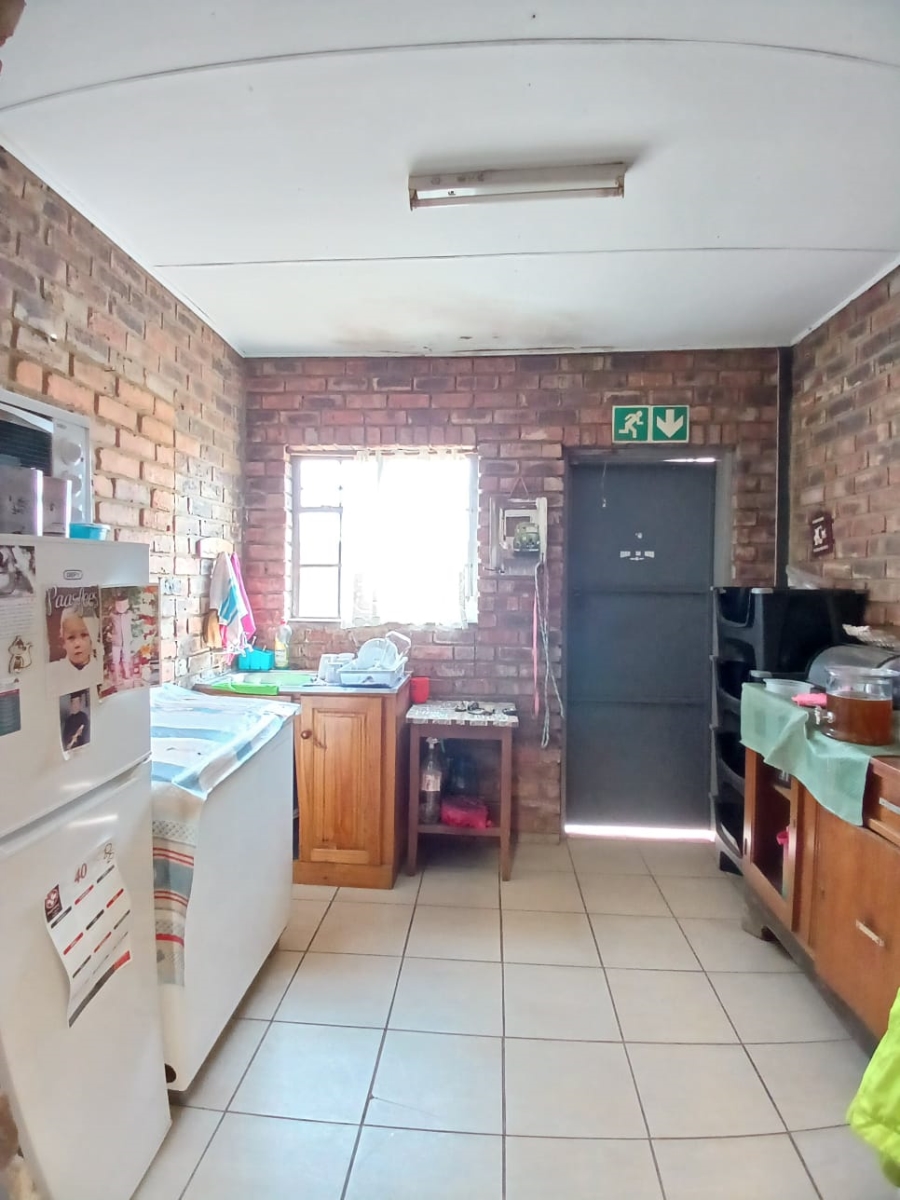 Commercial Property for Sale in Vaalpark Free State